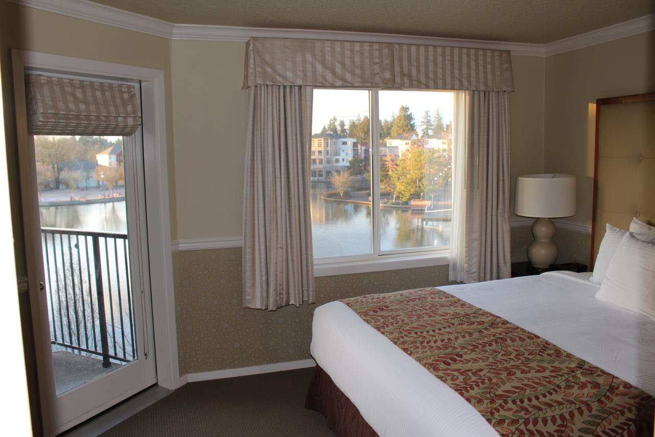 Century Hotel Tualatin